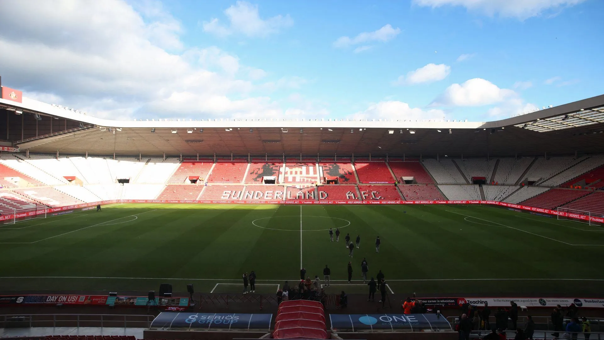 Khung cảnh sân vận động Ánh Sáng (Stadium of Light) của Sunderland vào tháng 1 năm 2025