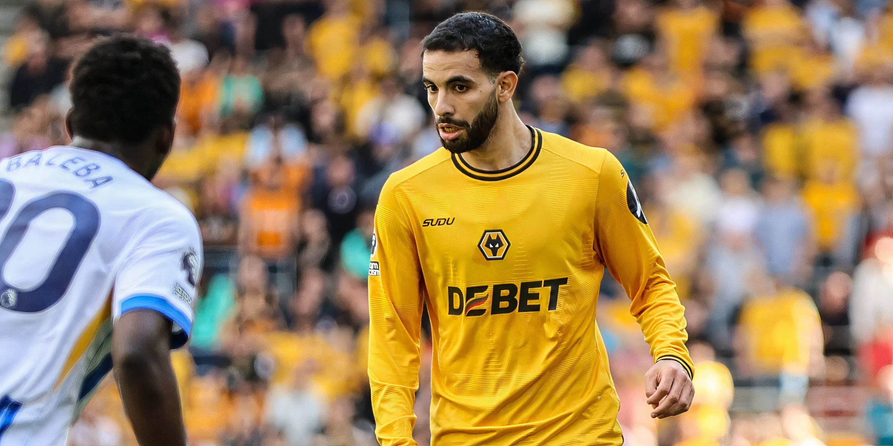 Hậu vệ Rayan Ait-Nouri đang thi đấu cho Wolverhampton Wanderers