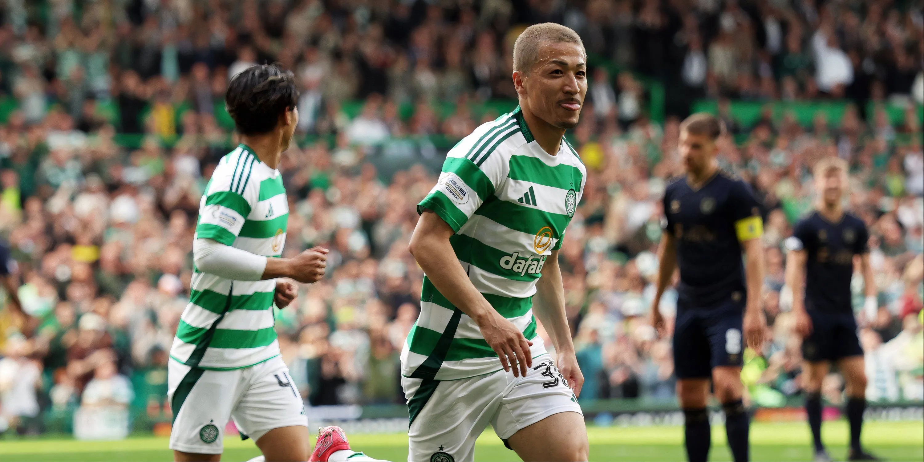 Daizen Maeda thi đấu cho Celtic ở Premiership, nổi bật với nền tảng thể lực và tốc độ ấn tượng