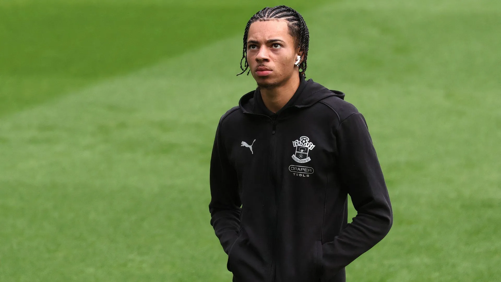 Samuel Edozie, cầu thủ chạy cánh đầy tiềm năng của Southampton