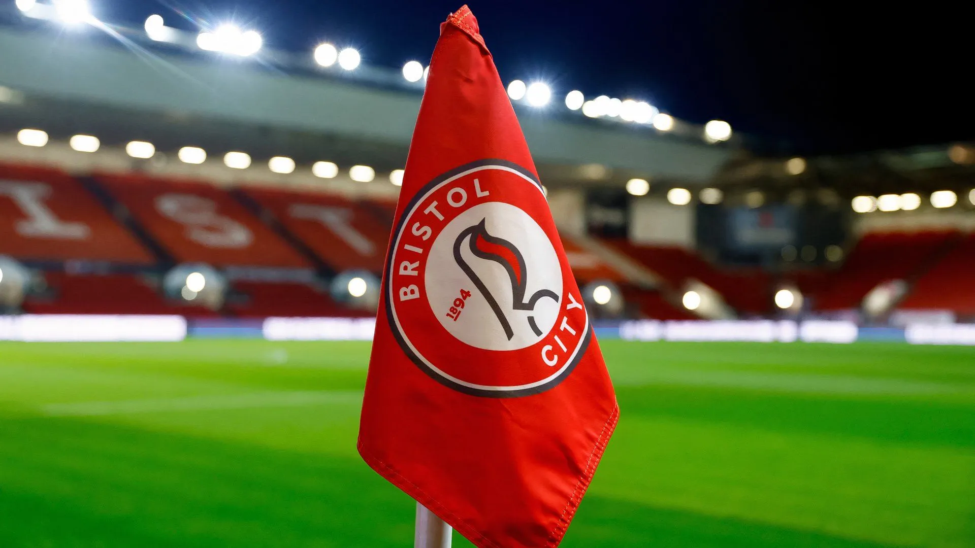 Sân vận động Ashton Gate, sân nhà của Bristol City, nơi huyền thoại John Cleese thường theo dõi