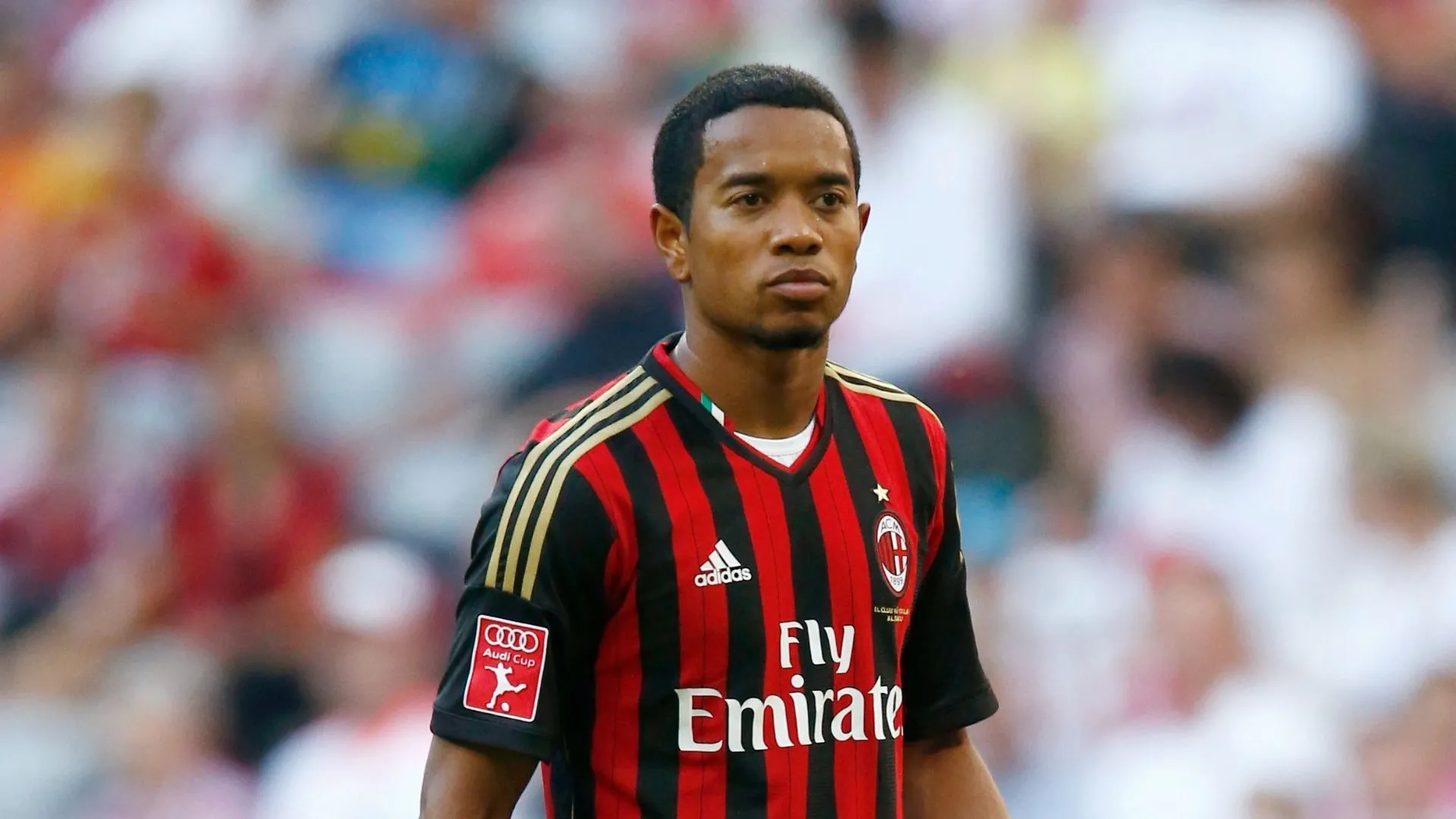 Urby Emanuelson ra mắt Sheffield Wednesday, bản hợp đồng đầy kỳ vọng.