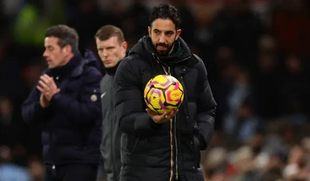 Amorim cần giải pháp từ học viện khi Manchester United sắp thiếu lực lượng tiền vệ cánh