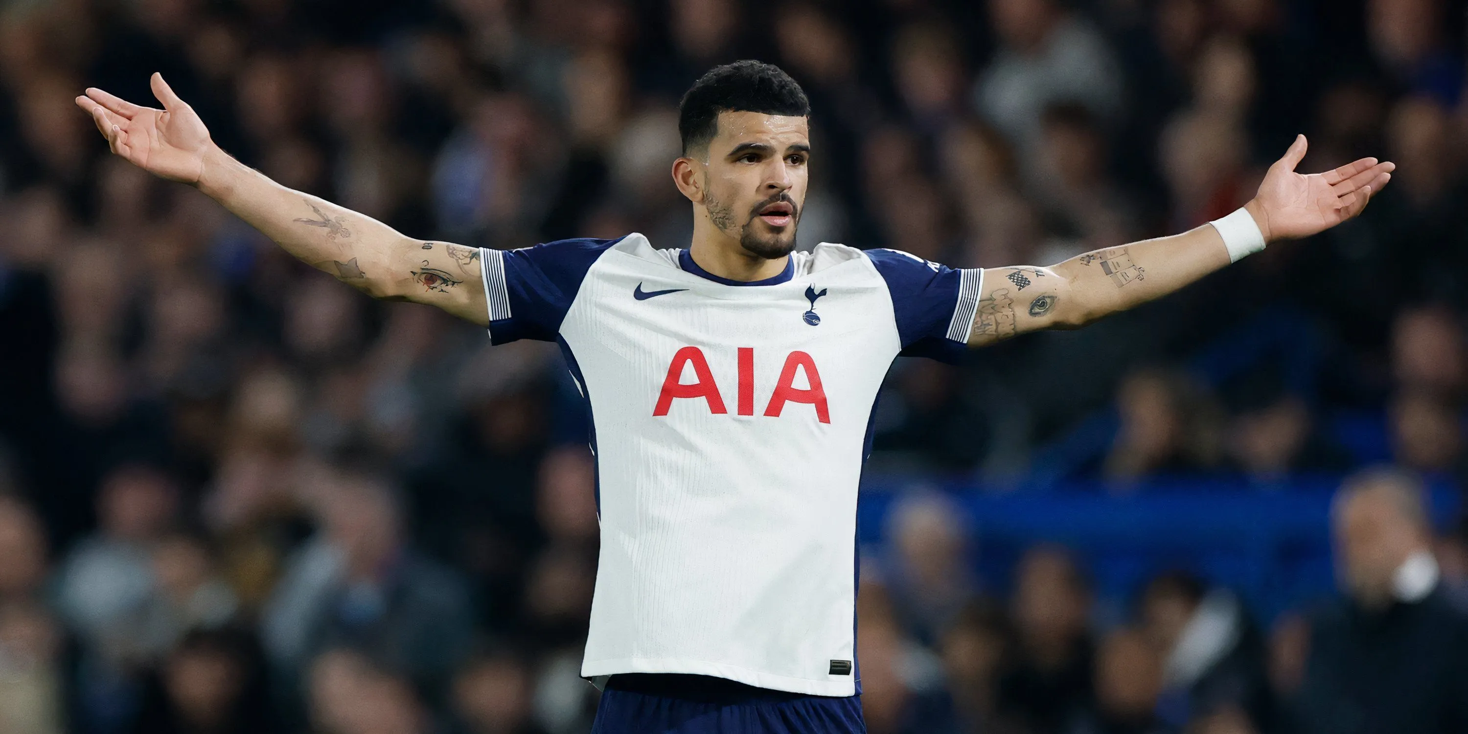 Dominic Solanke trong buổi huấn luyện của Tottenham trước mùa giải 2024-25