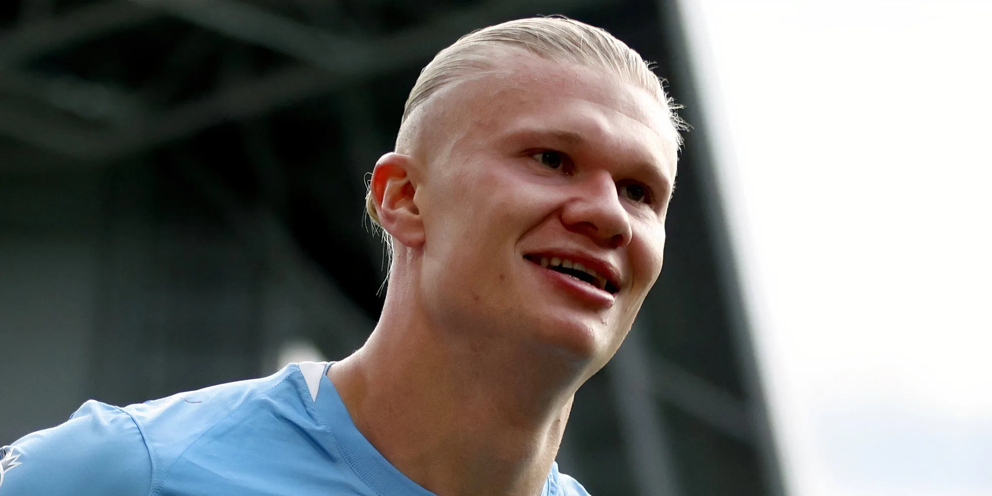 Erling Haaland ăn mừng sau khi ghi bàn cho Manchester City